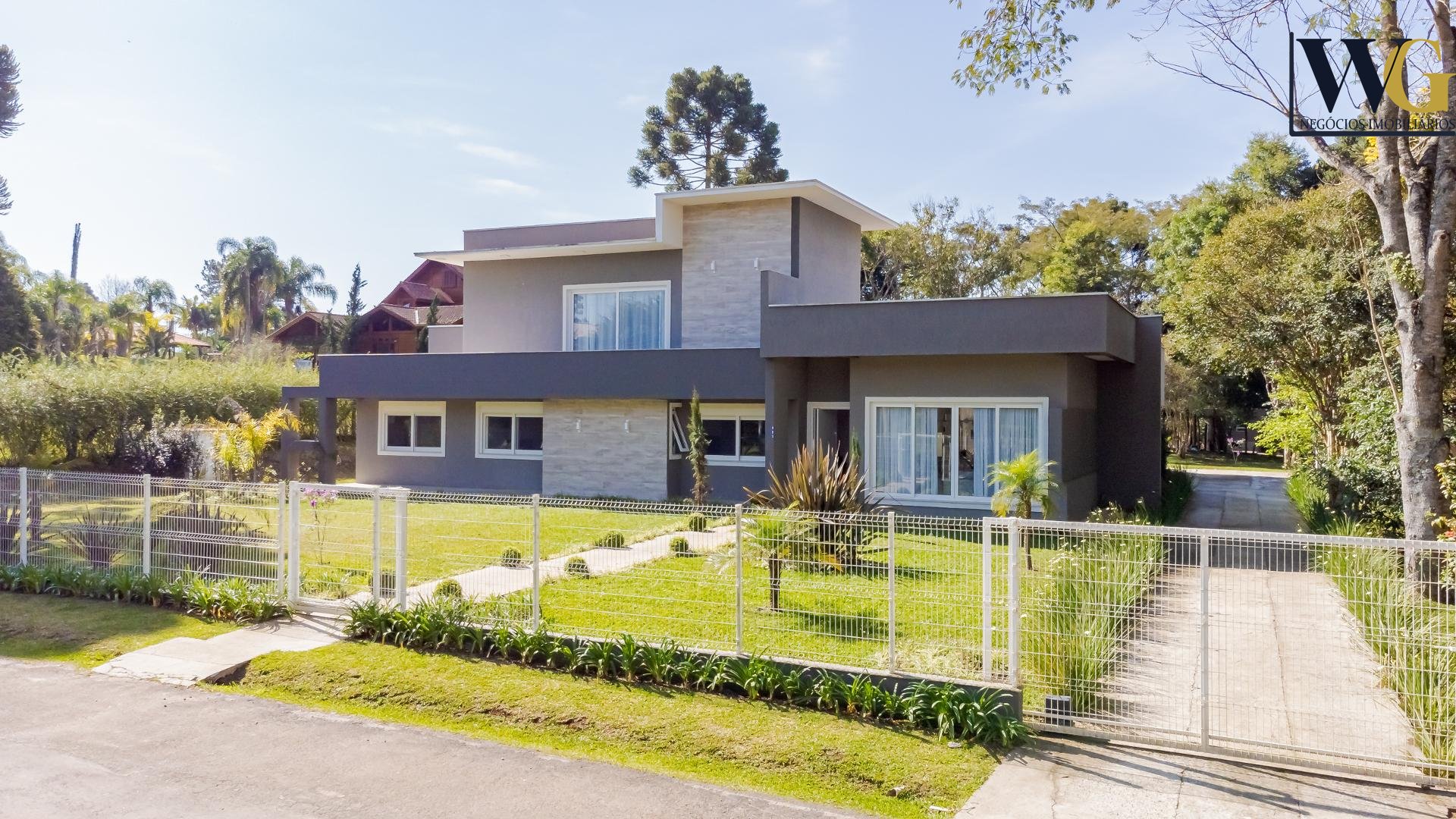 Casa à venda,  Condomínio 5 suítes, todas no andar térreo, Pou...