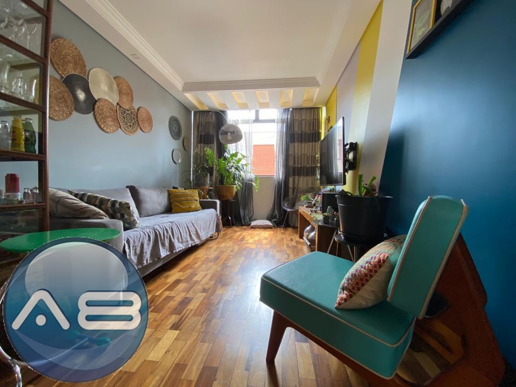 Apartamento à venda,  3 dormitórios com 94 metros privativos C...