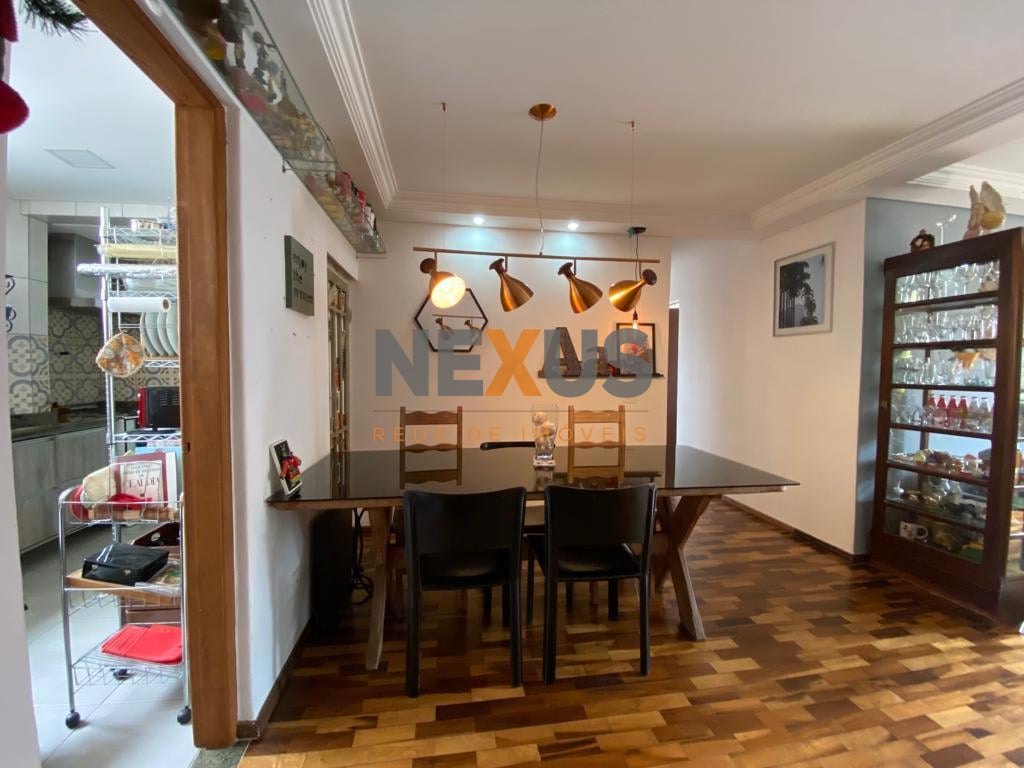 Apartamento à venda,  3 dormitórios com 94 metros privativos C...
