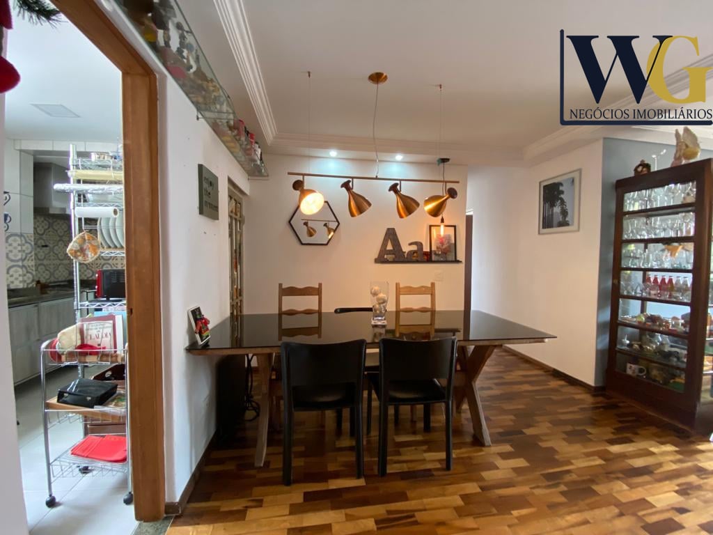 Apartamento à venda,  3 dormitórios com 94 metros privativos C...