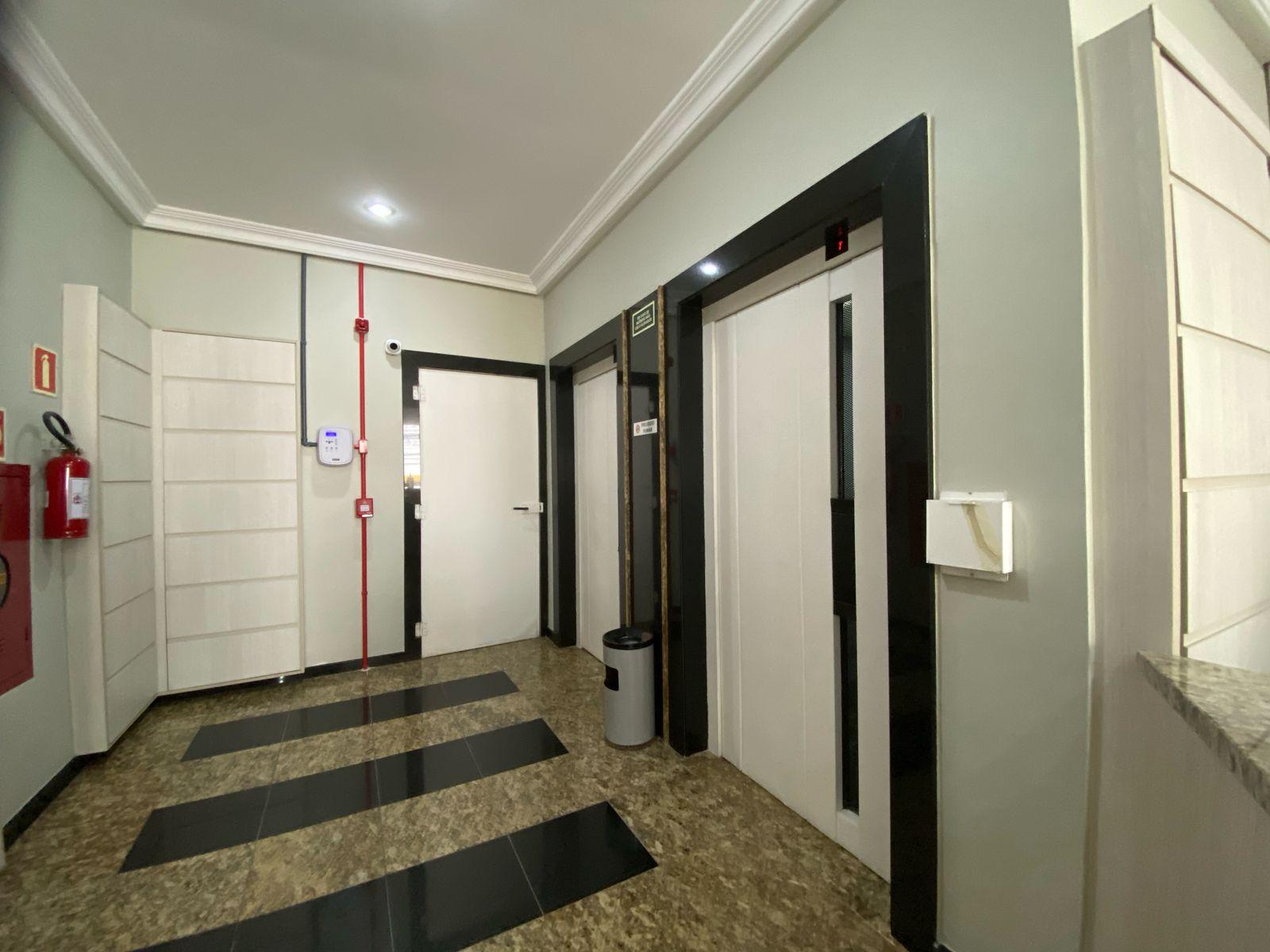 Sala Comercial no centro para locação e venda, CURITIBA - PR