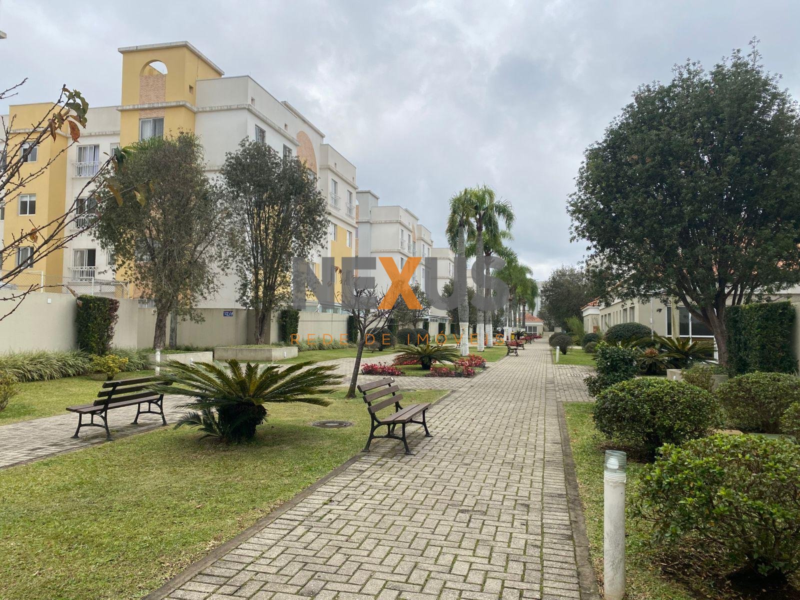 Apartamento Garden à venda, Capão Raso, Condomínio Giardino