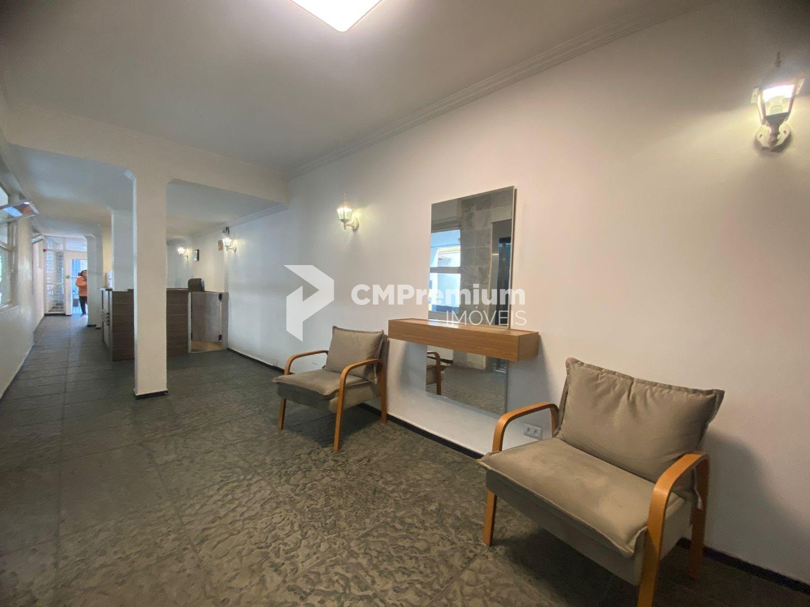 Apartamento com 2 dormitórios à venda, Centro, CURITIBA - PR