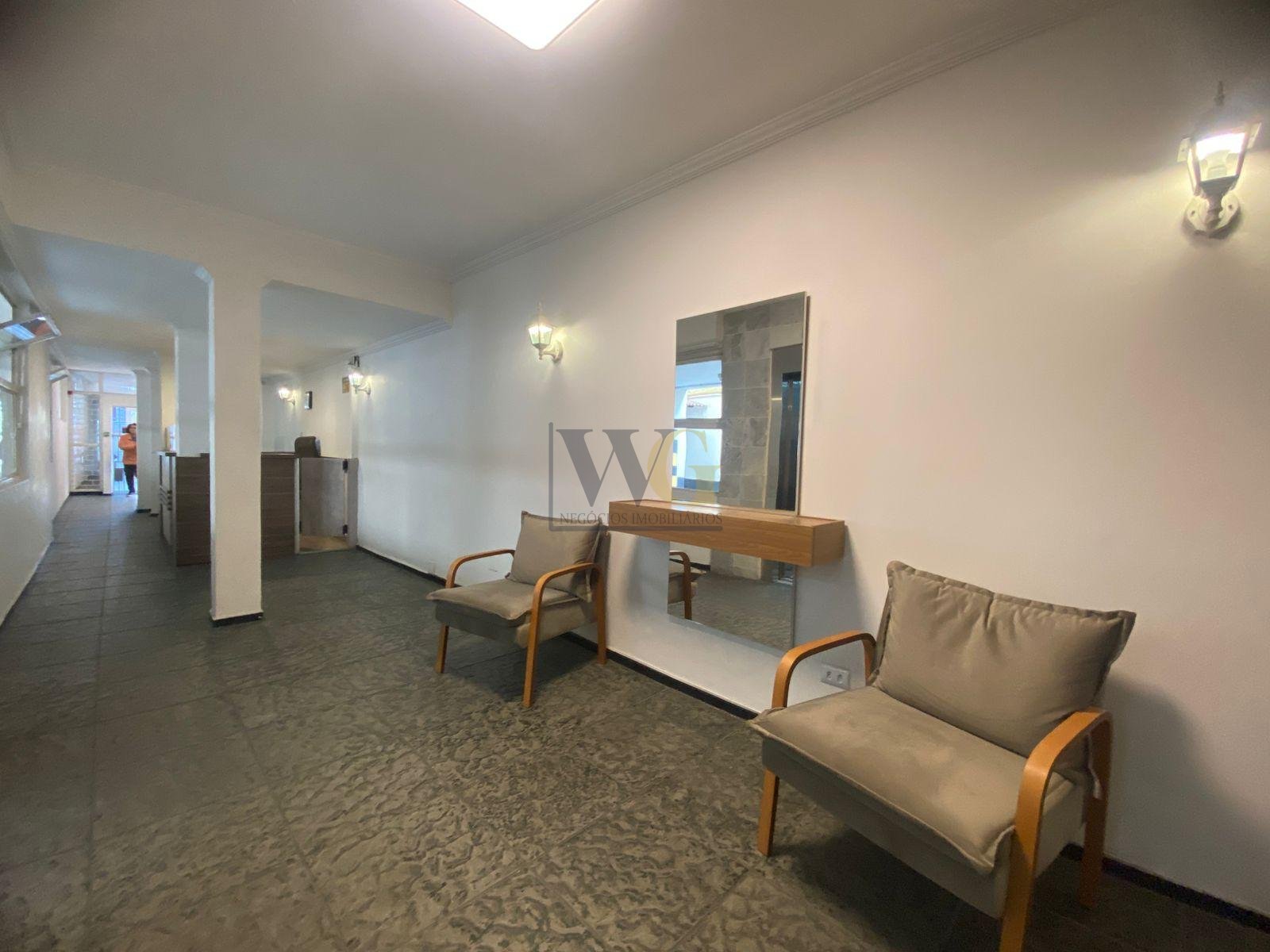 Apartamento com 2 dormitórios à venda, Centro, CURITIBA - PR