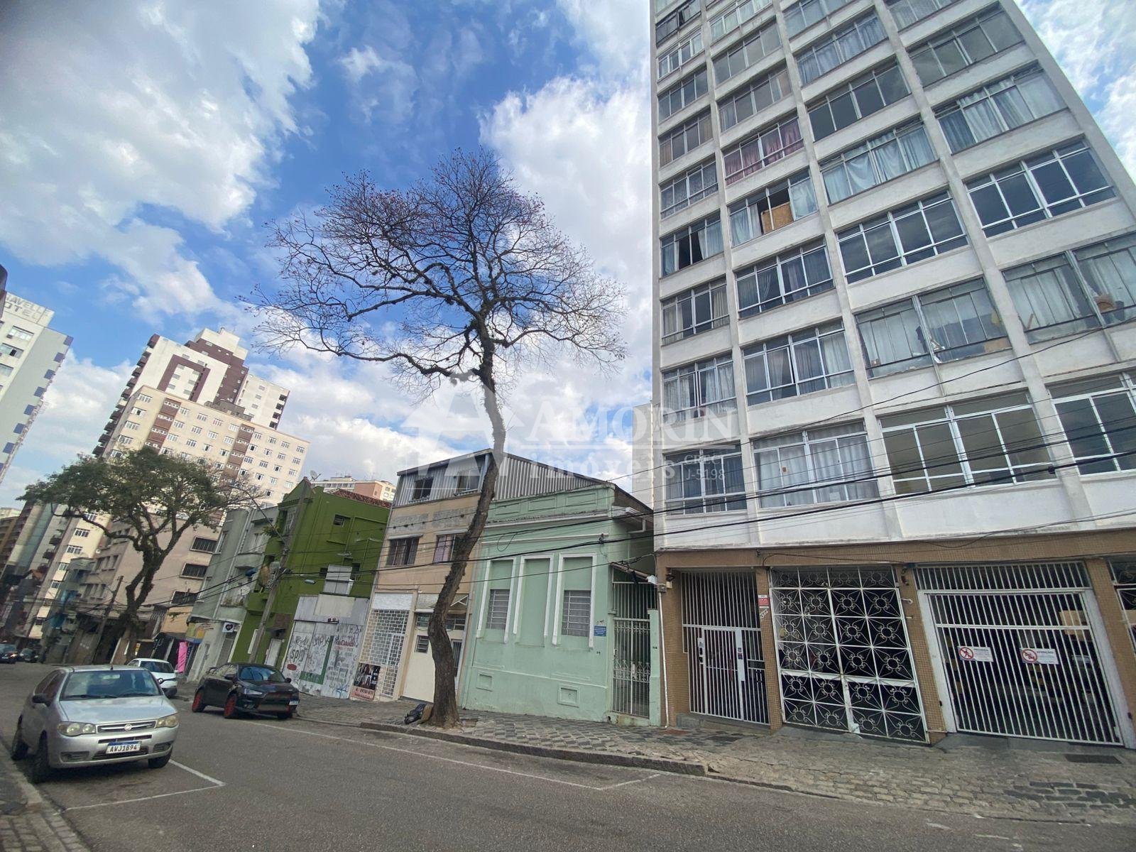 Apartamento com 2 dormitórios à venda, Centro, CURITIBA - PR