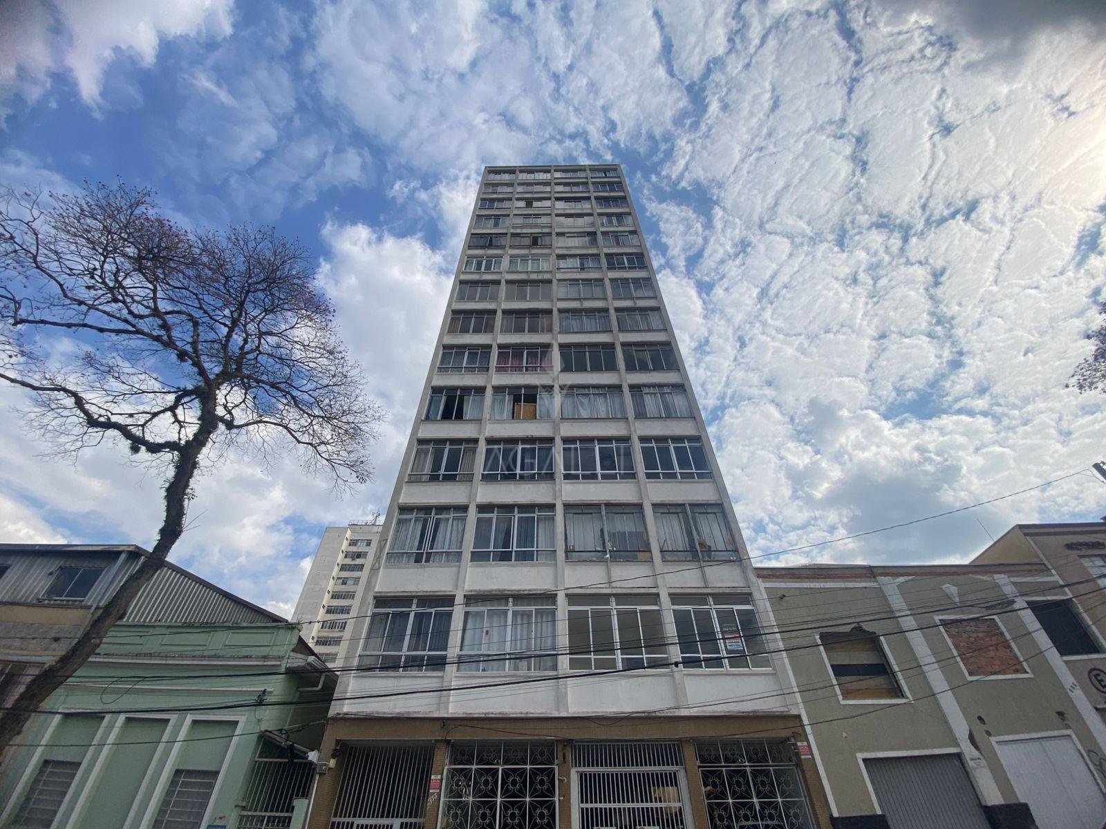 Apartamento com 2 dormitórios à venda, Centro, CURITIBA - PR