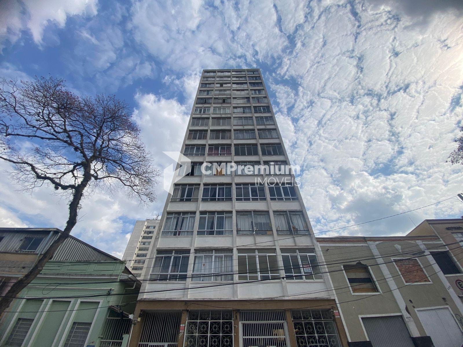 Apartamento com 2 dormitórios à venda, Centro, CURITIBA - PR