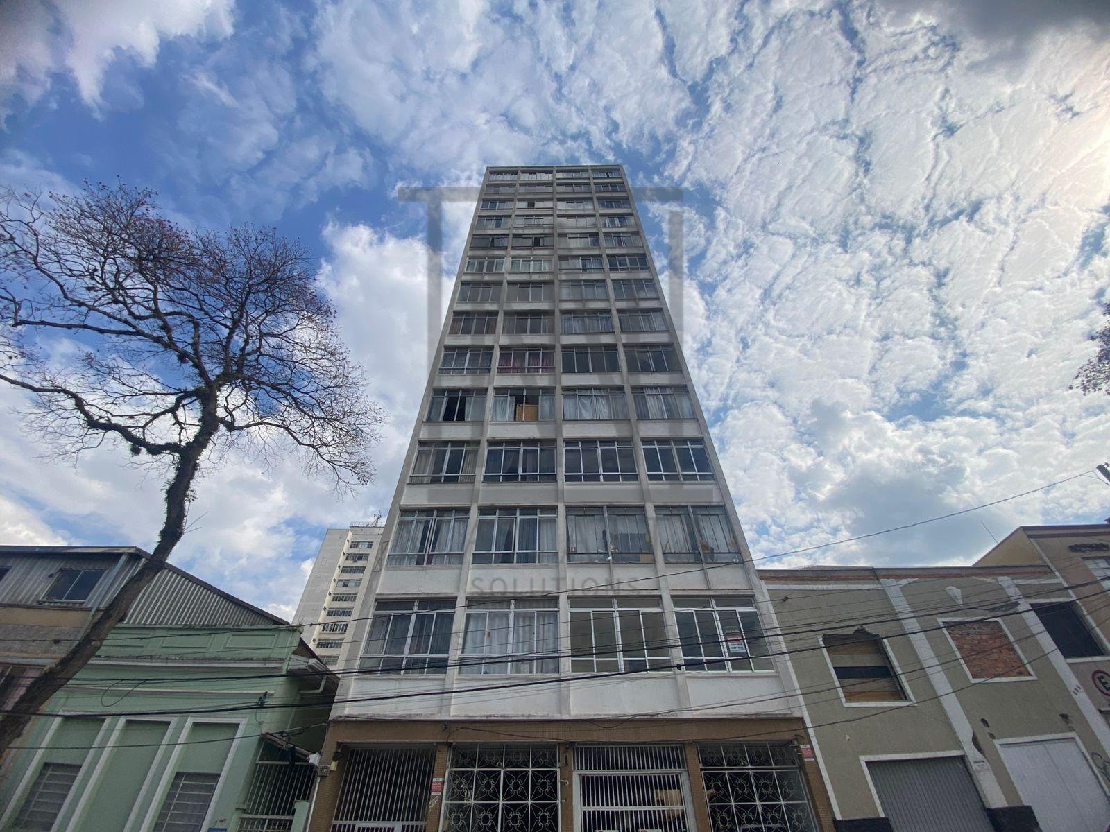 Apartamento com 2 dormitórios à venda, Centro, CURITIBA - PR