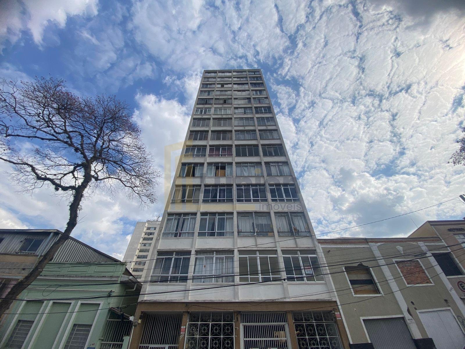 Apartamento com 2 dormitórios à venda, Centro, CURITIBA - PR