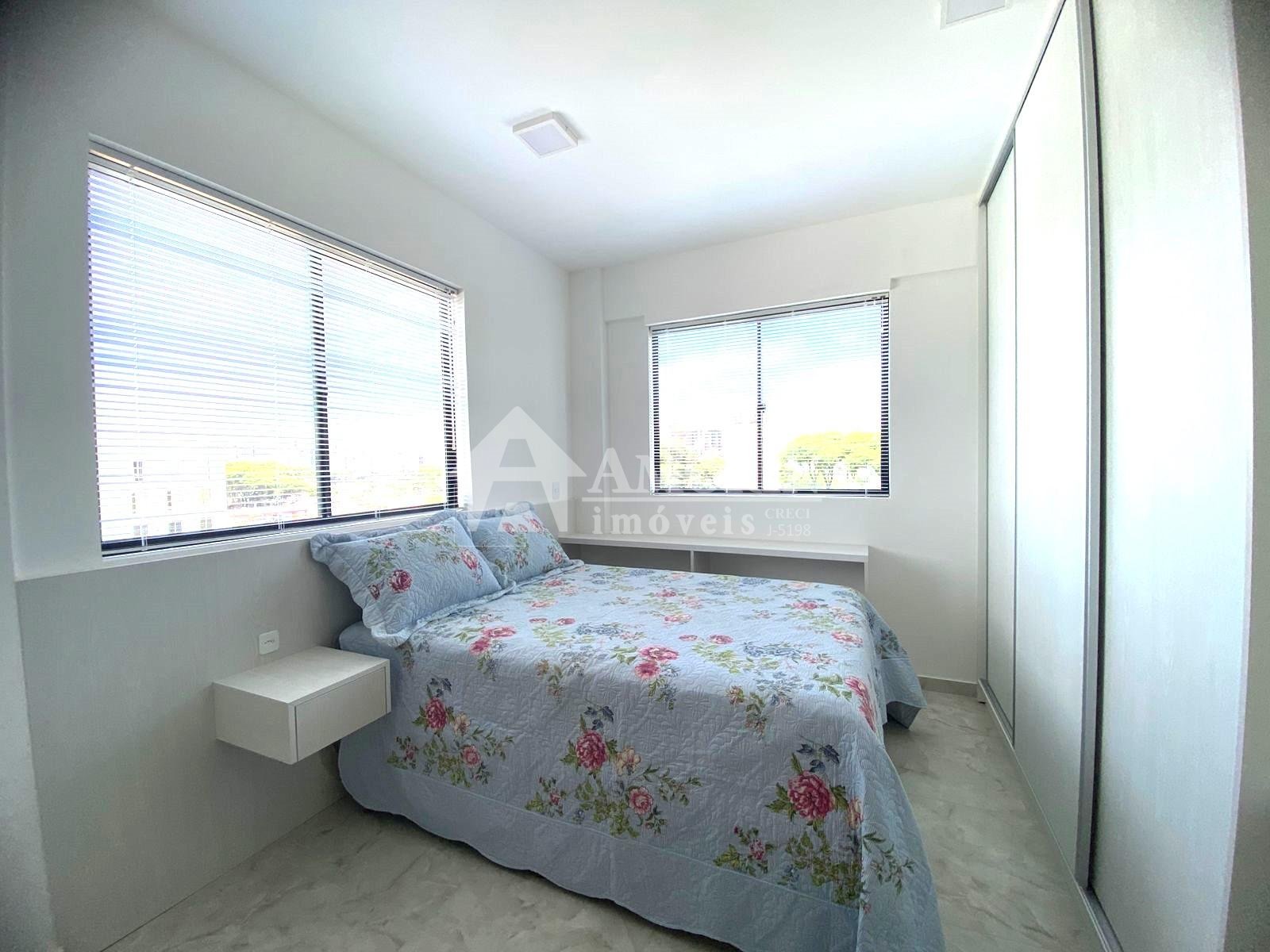 Estudio à venda,  Novo, com móveis sob medida, Jardim Botânico...