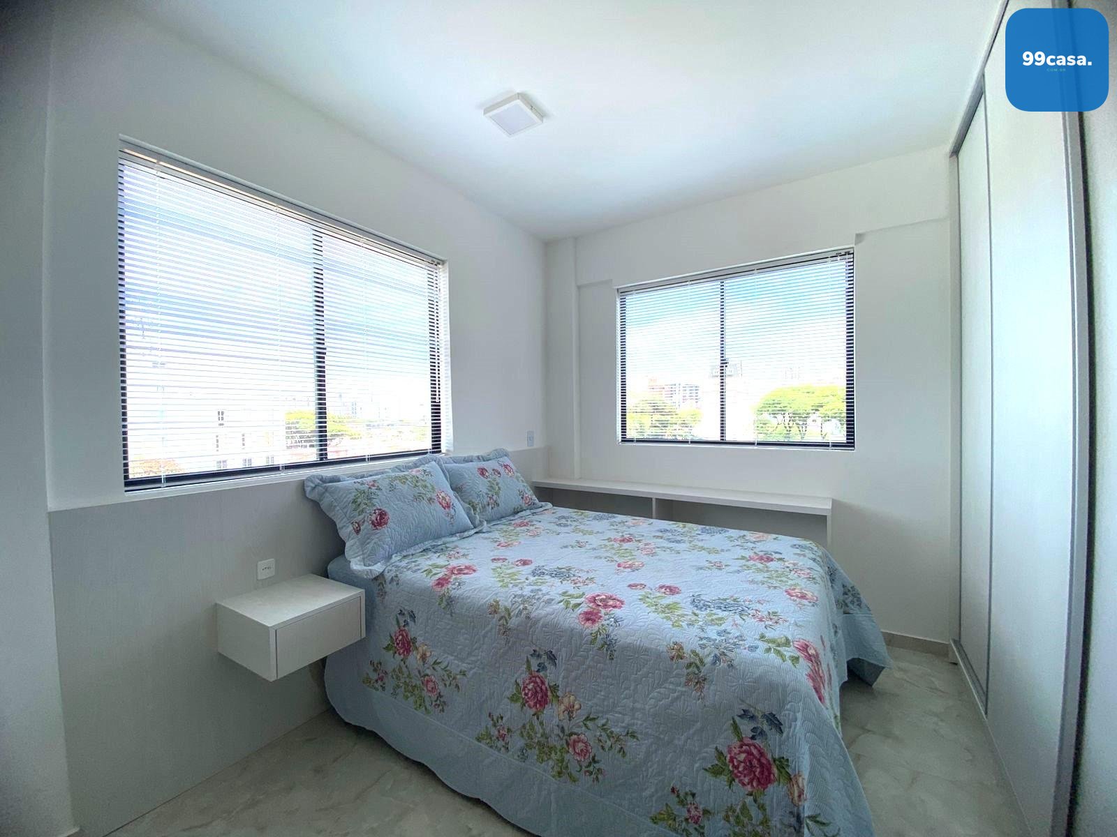 Estudio à venda,  Novo, com móveis sob medida, Jardim Botânico...