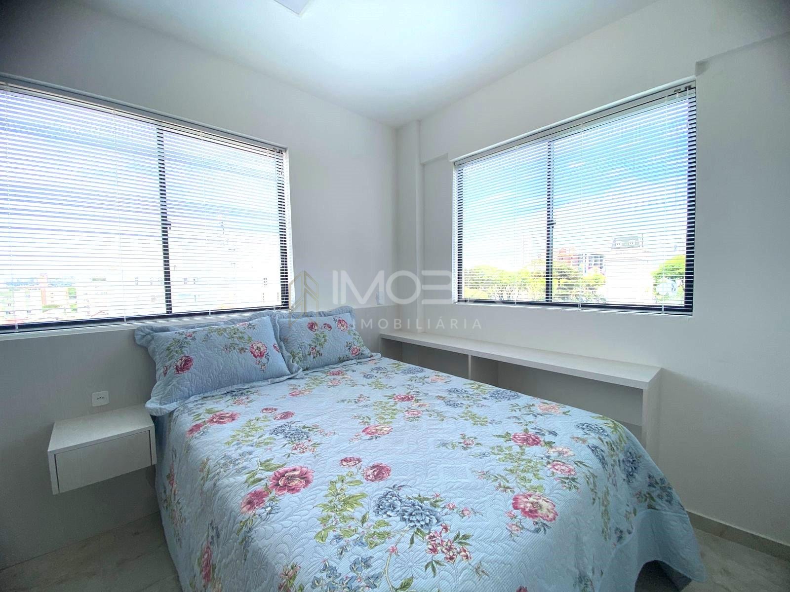 Estudio à venda,  Novo, com móveis sob medida, Jardim Botânico...