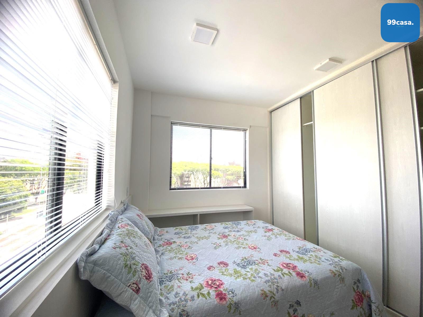 Estudio à venda,  Novo, com móveis sob medida, Jardim Botânico...