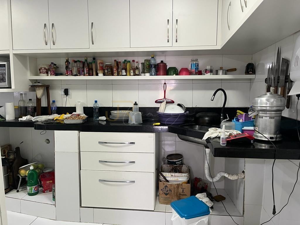 Sobrado com 7 dormitórios à venda, SÍTIO CERCADO  , CURITIBA - PR