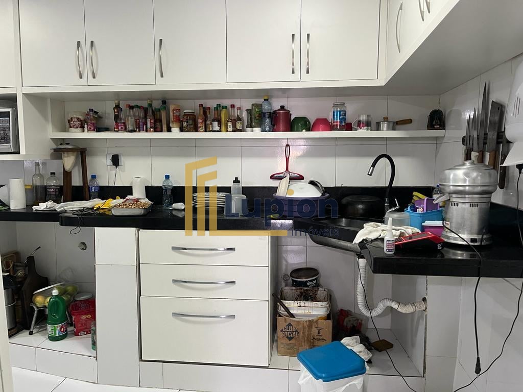 Sobrado com 7 dormitórios à venda, SÍTIO CERCADO  , CURITIBA - PR