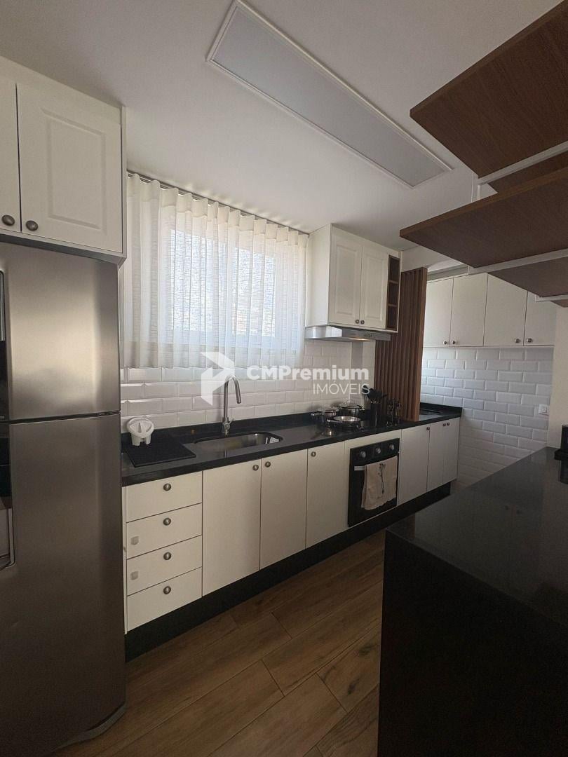 Apartamento todo mobiliado, 3 dormitórios, à venda no ÁGUA VER...