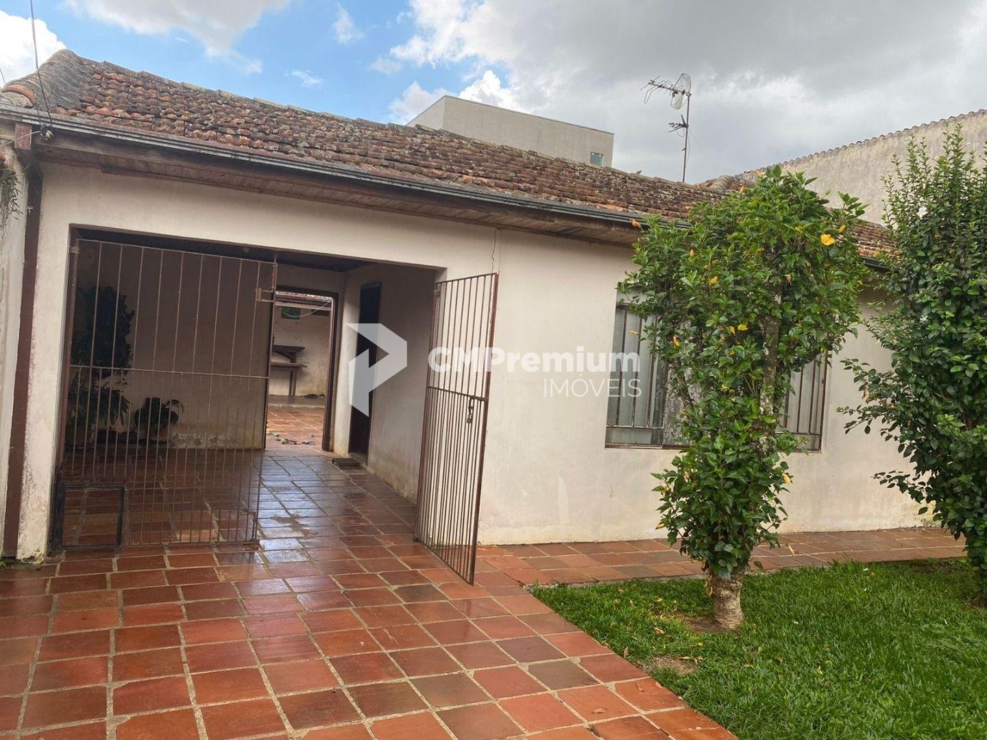 Casa à venda no Capão da Imbuia, Curitiba - PR. Excelente opor...