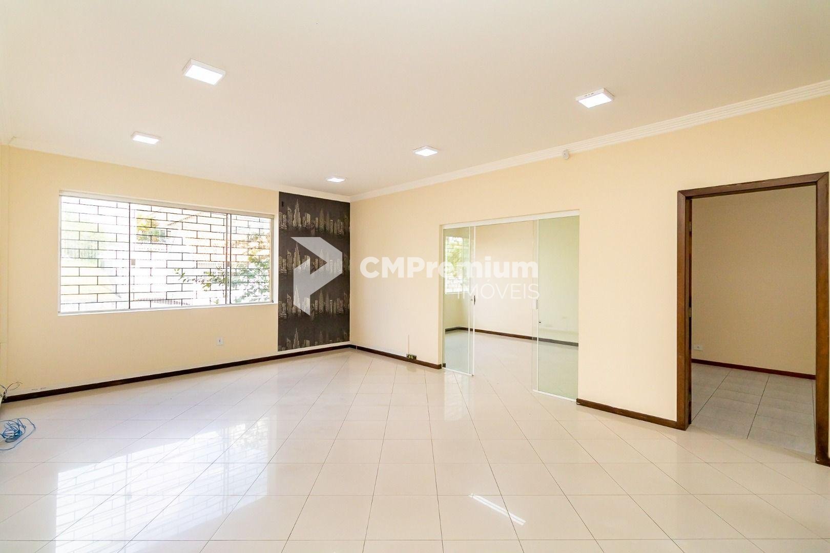 Excelente Sobrado Comercial para locação, SÃO FRANCISCO  , CUR...