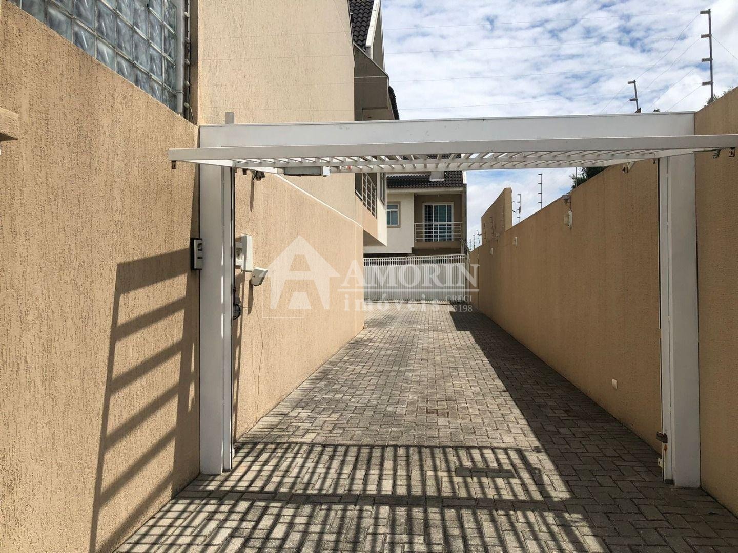 Sobrado com 3 dormitórios à venda, UBERABA  , CURITIBA - PR