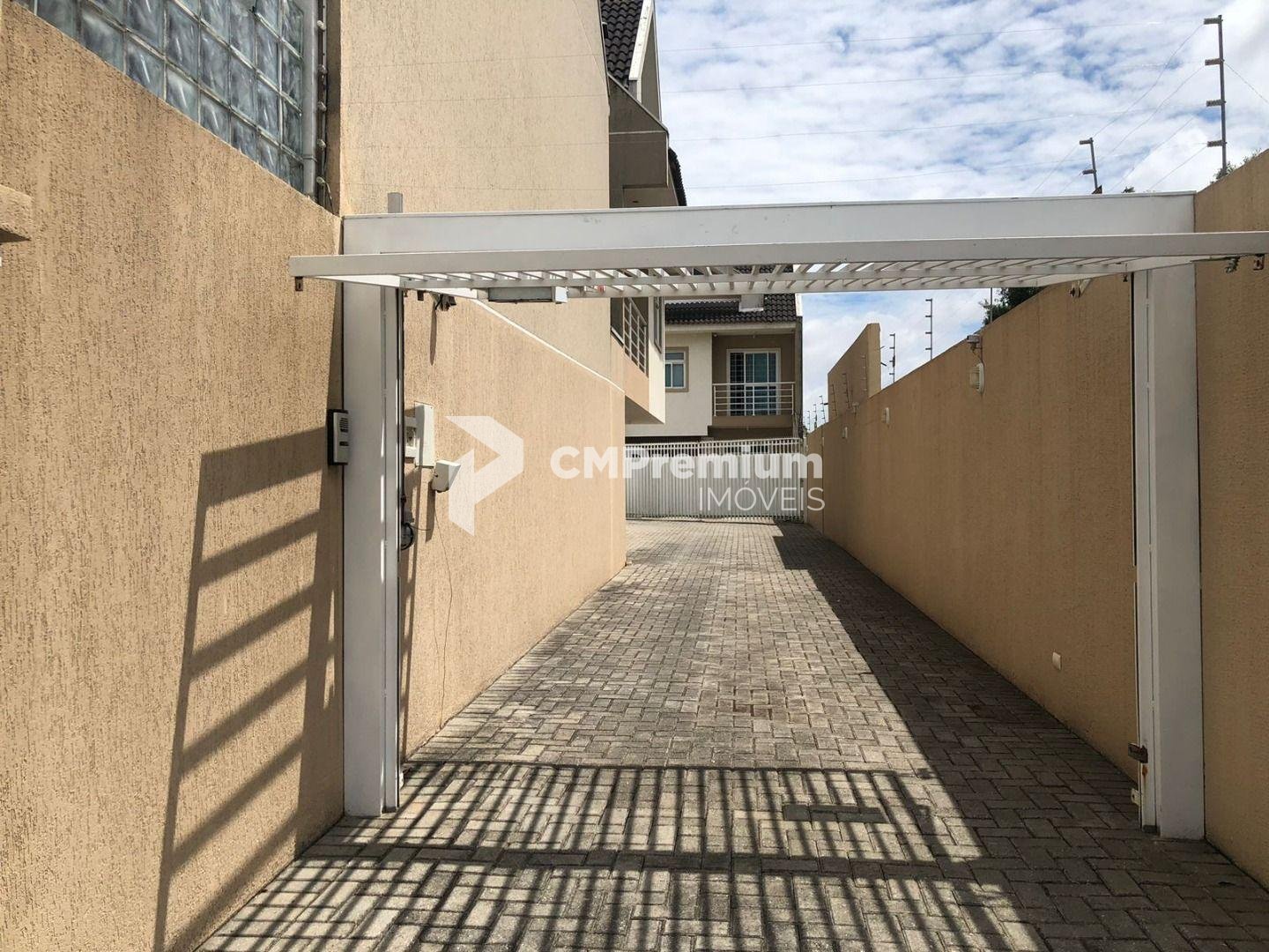 Sobrado com 3 dormitórios à venda, UBERABA  , CURITIBA - PR