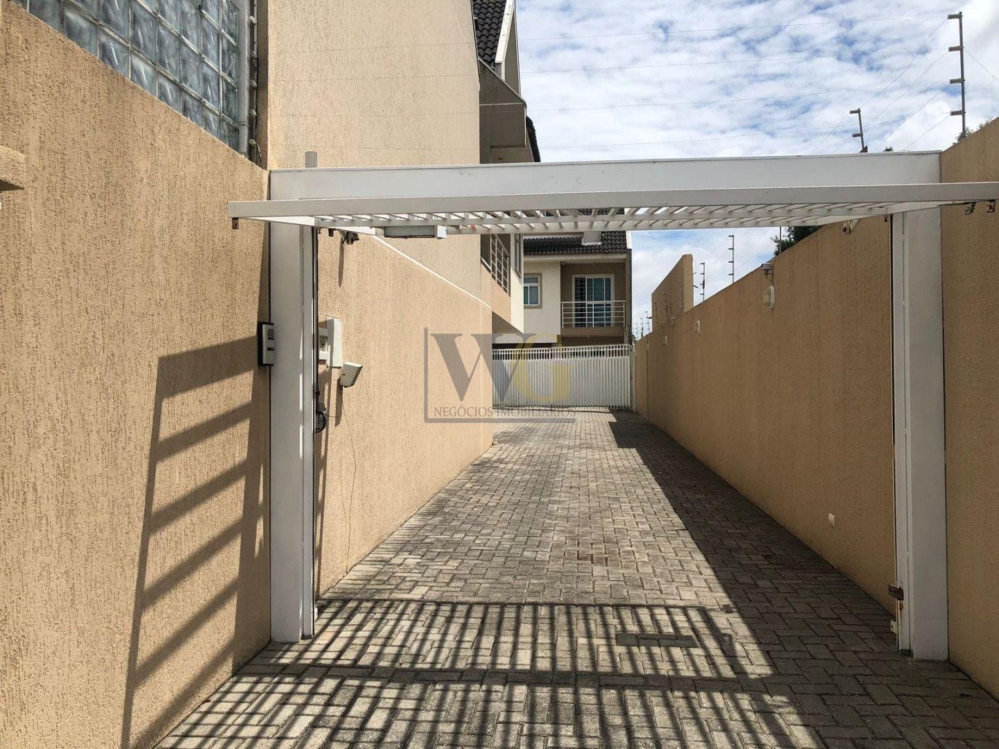 Sobrado com 3 dormitórios à venda, UBERABA  , CURITIBA - PR