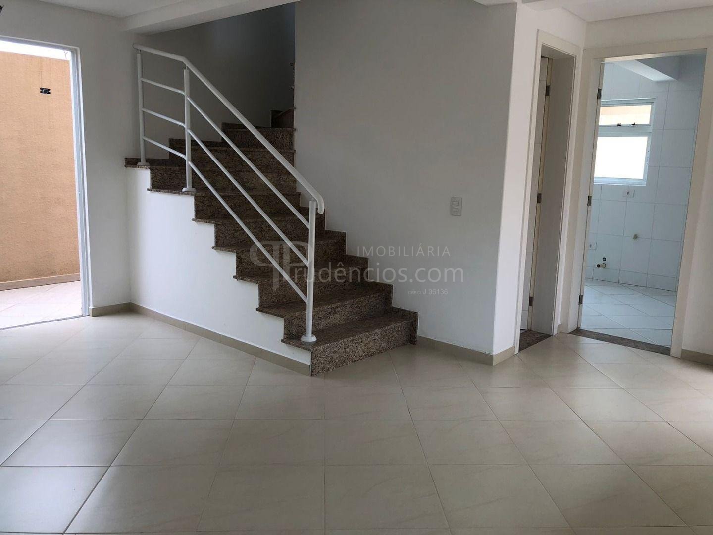 Sobrado com 3 dormitórios à venda, UBERABA  , CURITIBA - PR