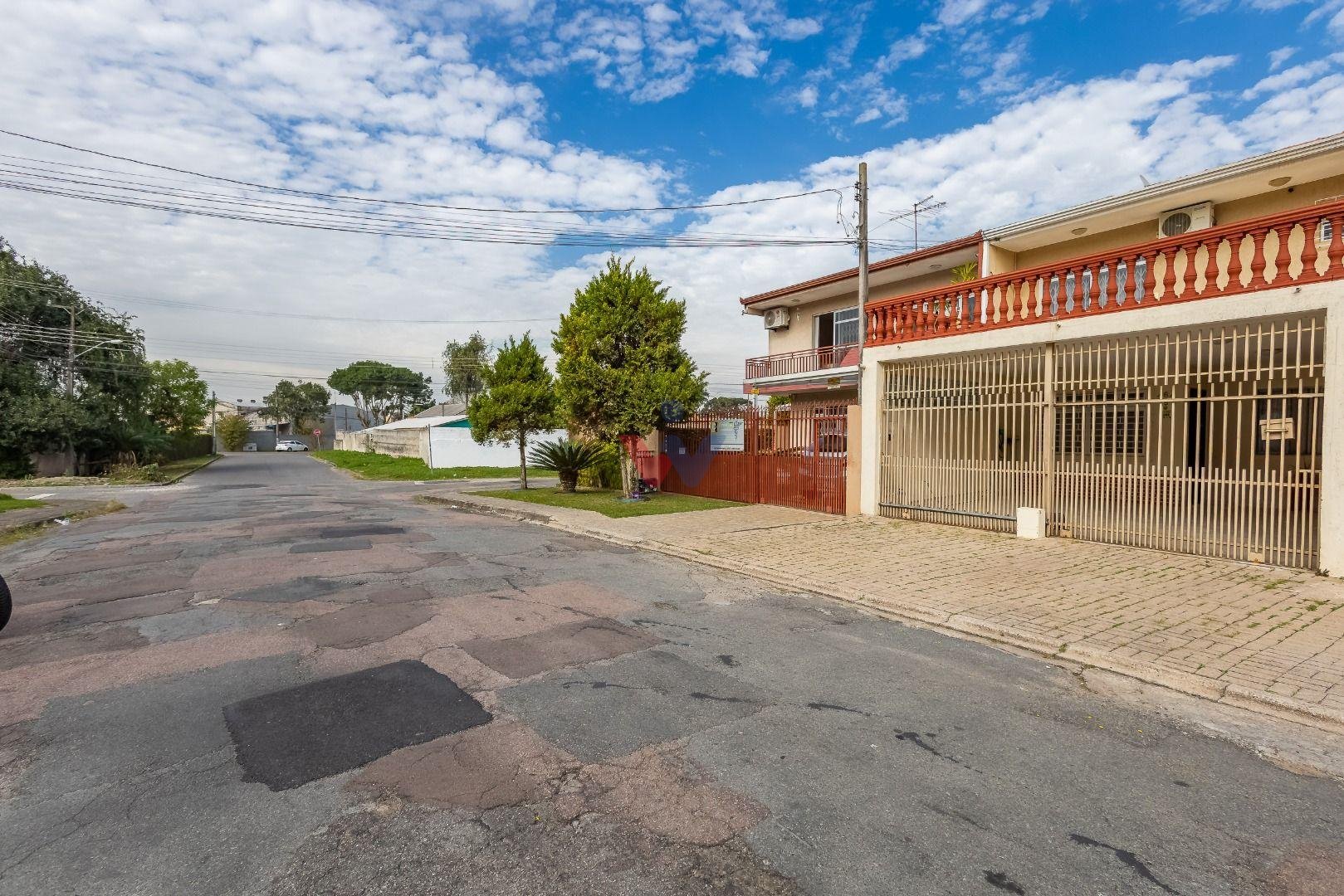 Sobrado com 3 dormitórios à venda, GUABIROTUBA  , CURITIBA - PR