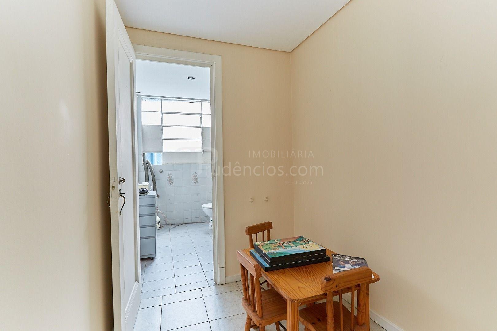Ampla Sala Comercial à venda no CENTRO  , CURITIBA - PR