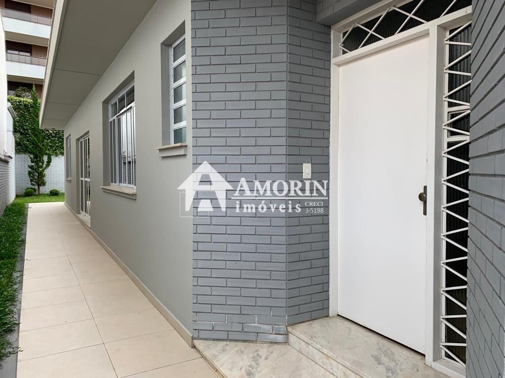 Excelente Casa Comercial à venda, BATEL  , CURITIBA - PR