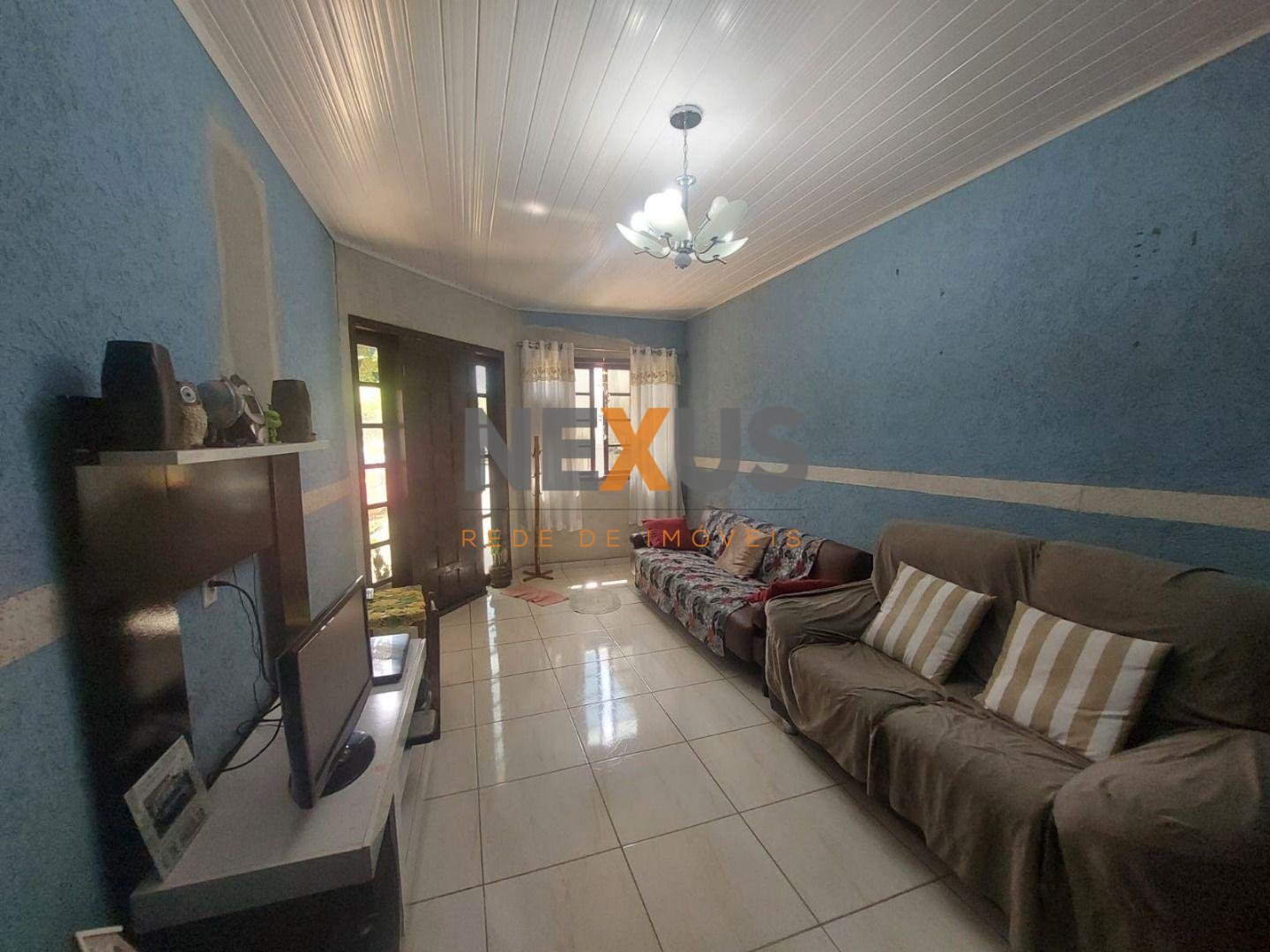 Casa não averbada com amplo terreno à venda,no Iguaçu  , FAZEN...