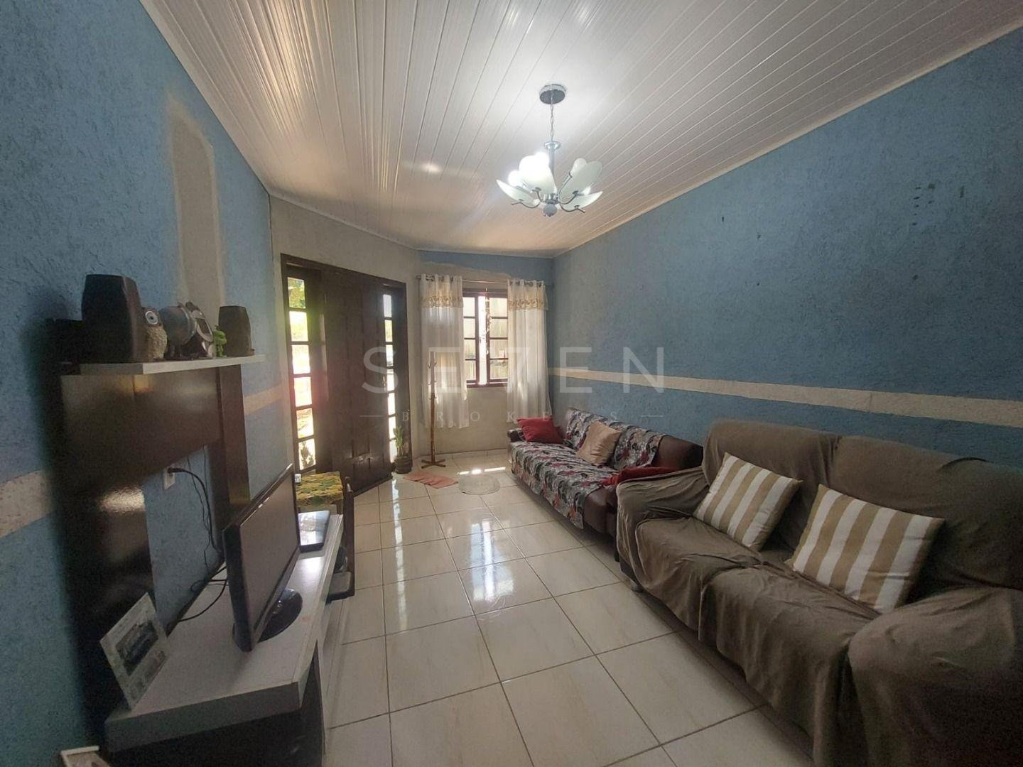 Casa não averbada com amplo terreno à venda,no Iguaçu  , FAZEN...