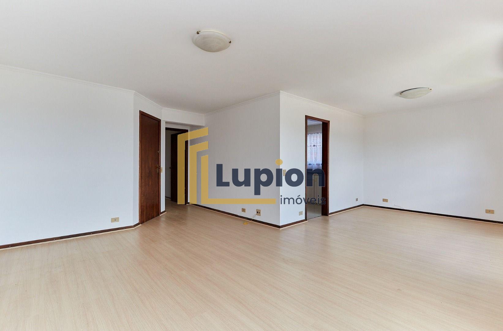 Apartamento com 3 dormitórios à venda, ÁGUA VERDE  , CURITIBA ...