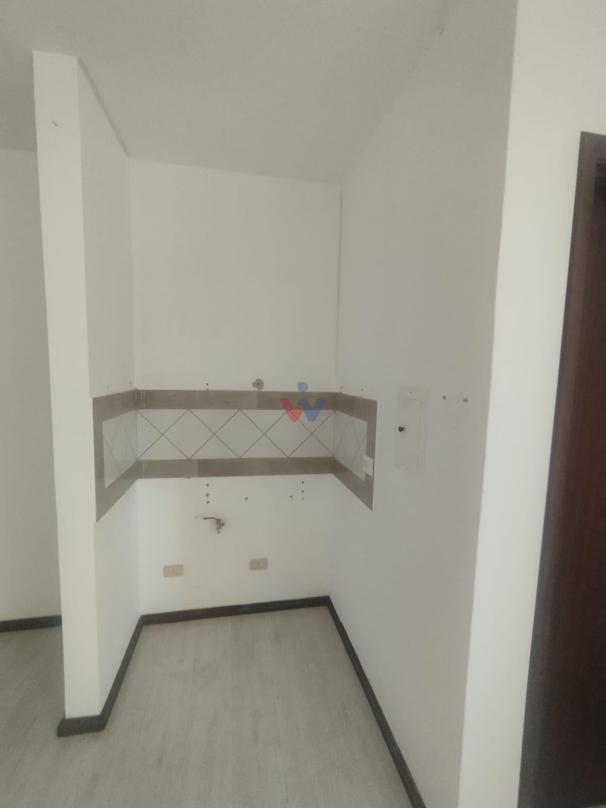 Ampla Sala Comercial à venda, REBOUÇAS  , CURITIBA - PR