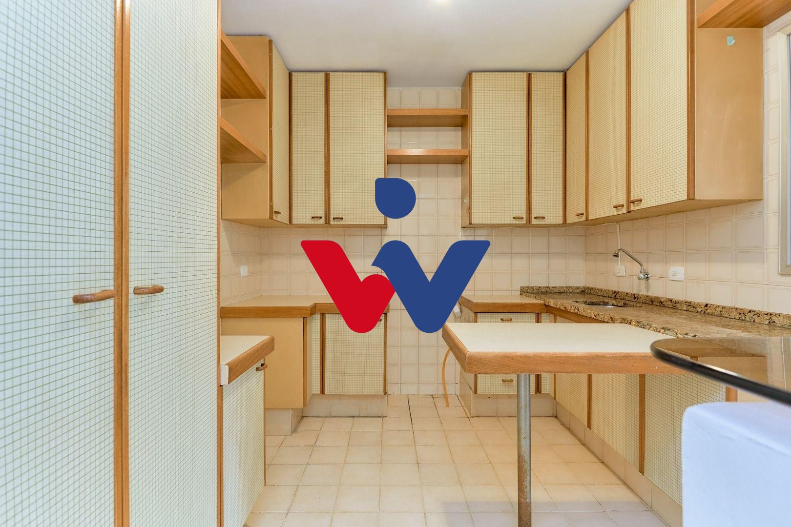 Apartamento com 3 dormitórios à venda,123.56 m , PORTÃO  , CUR...