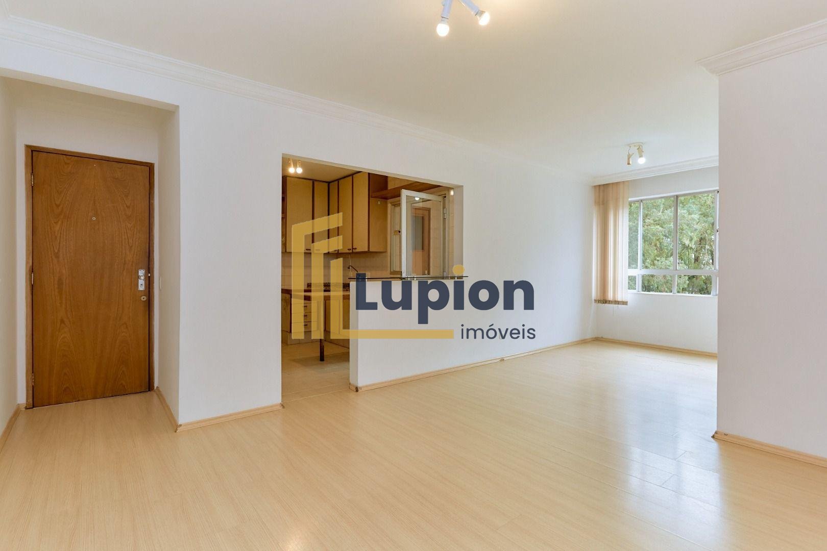 Apartamento com 3 dormitórios à venda,123.56 m , PORTÃO  , CUR...