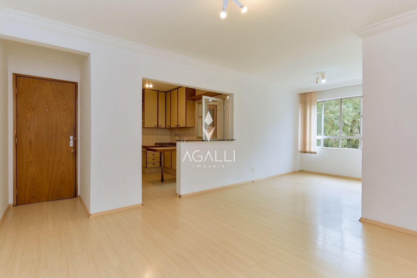 Apartamento com 3 dormitórios à venda,123.56 m , PORTÃO  , CUR...