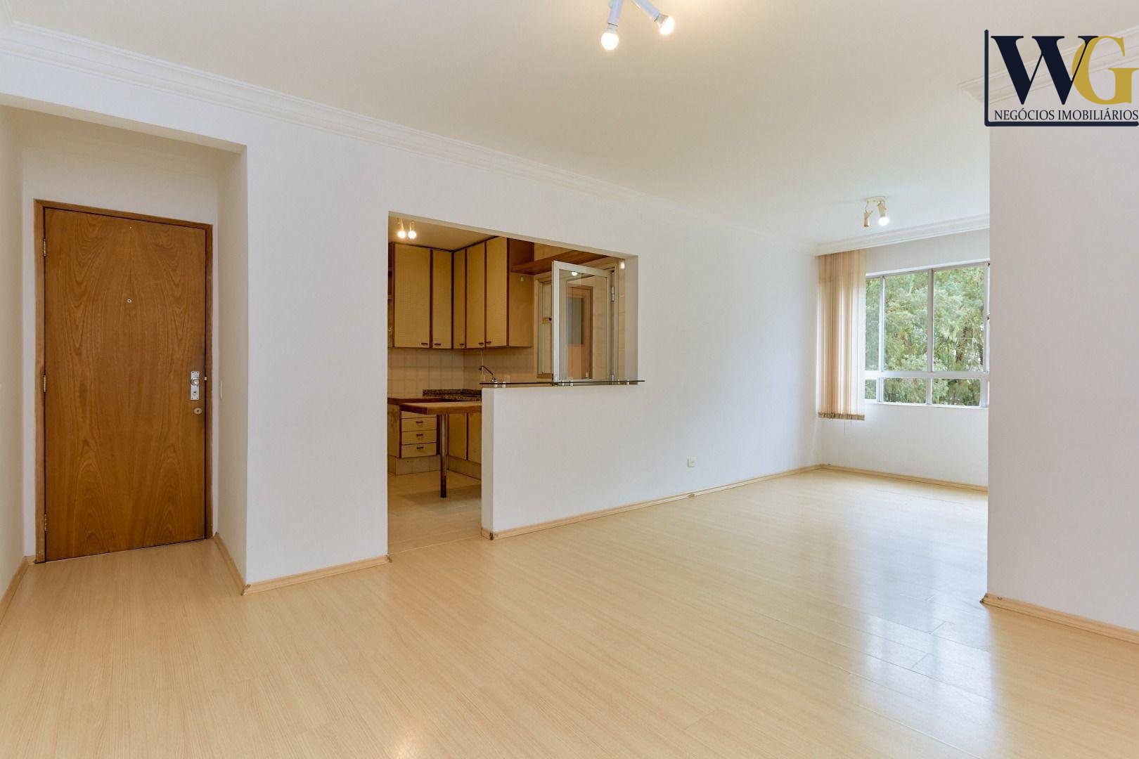 Apartamento com 3 dormitórios à venda,123.56 m , PORTÃO  , CUR...