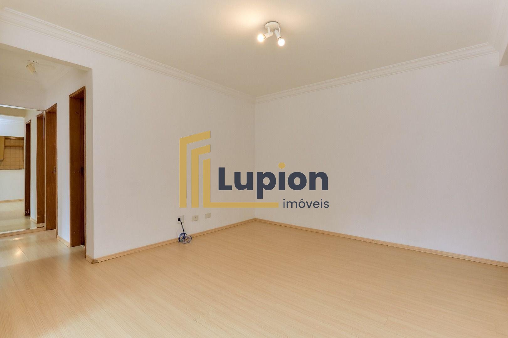 Apartamento com 3 dormitórios à venda,123.56 m , PORTÃO  , CUR...