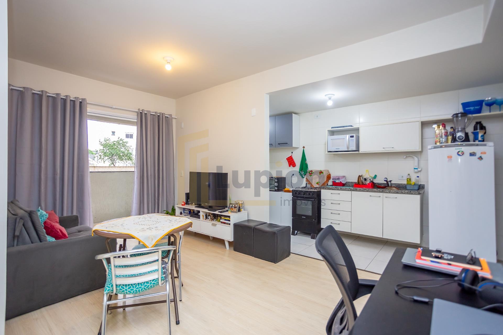 Apartamento com 2 dormitórios à venda,95.28 m , CRISTO REI  , ...