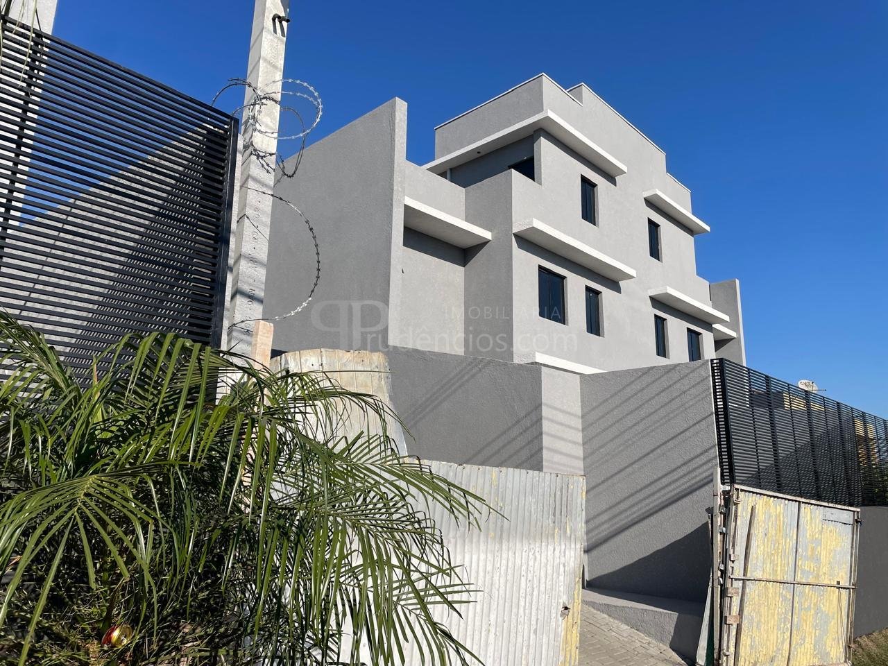 Sobrado com 3 dormitórios à venda, UBERABA  , CURITIBA - PR