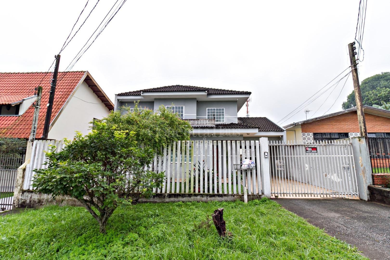 Sobrado com 3 dormitórios à venda,540.00 m , FANNY  , CURITIBA...