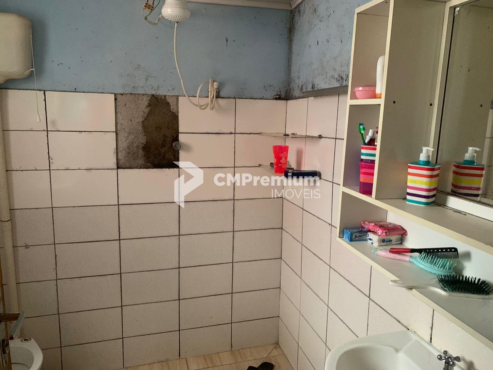 Terreno com 5 dormitórios à venda,126.00 m , SAO JOSE DOS PINH...