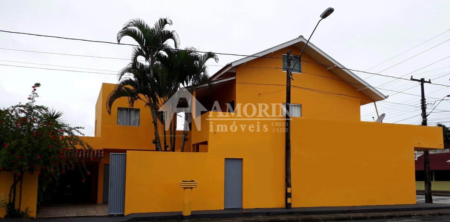 Sobrado com 4 dormitórios à venda, CENTRO  , GUARATUBA - PR