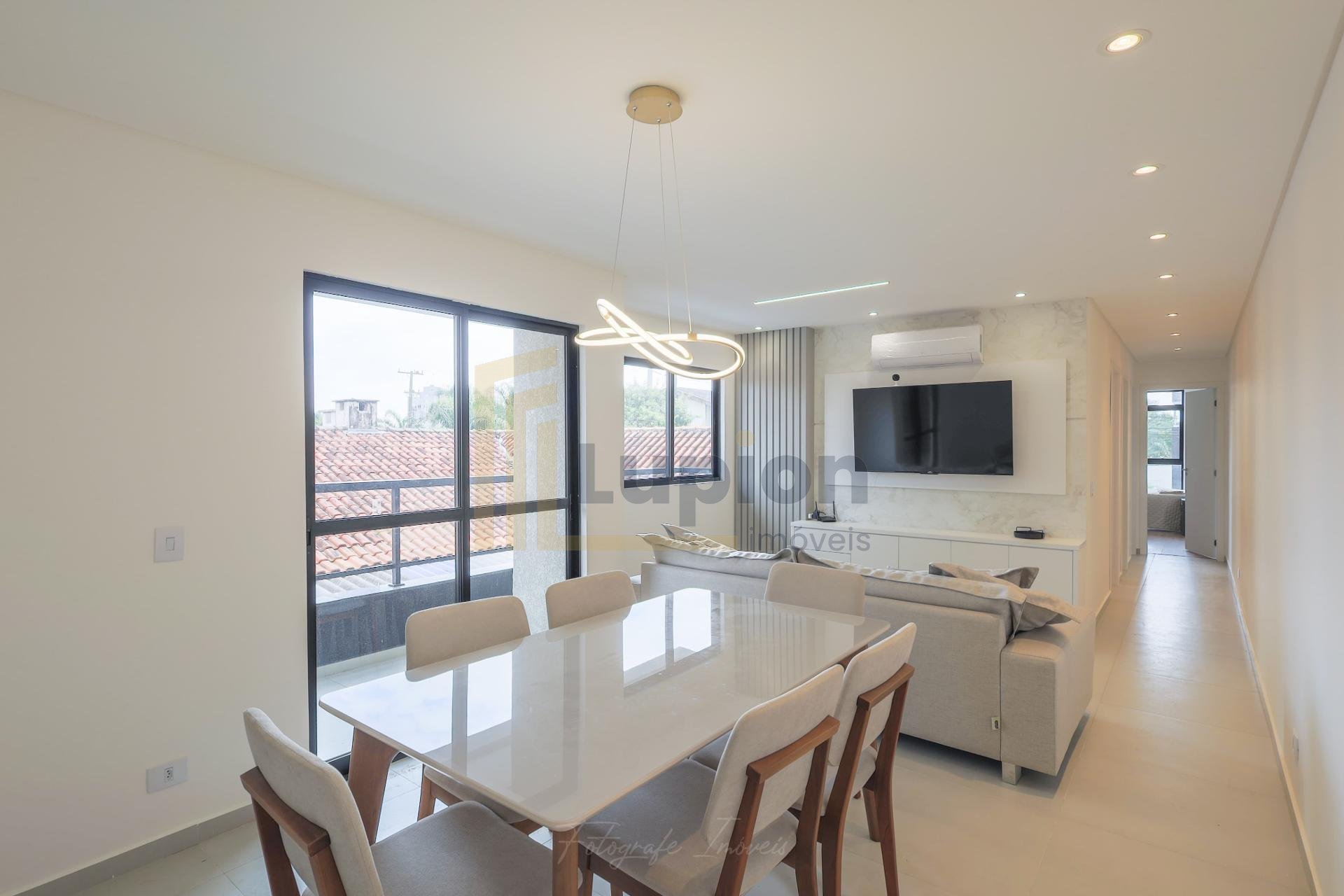 Apartamento com 3 dormitórios à venda, SÃO PEDRO  , SAO JOSE D...