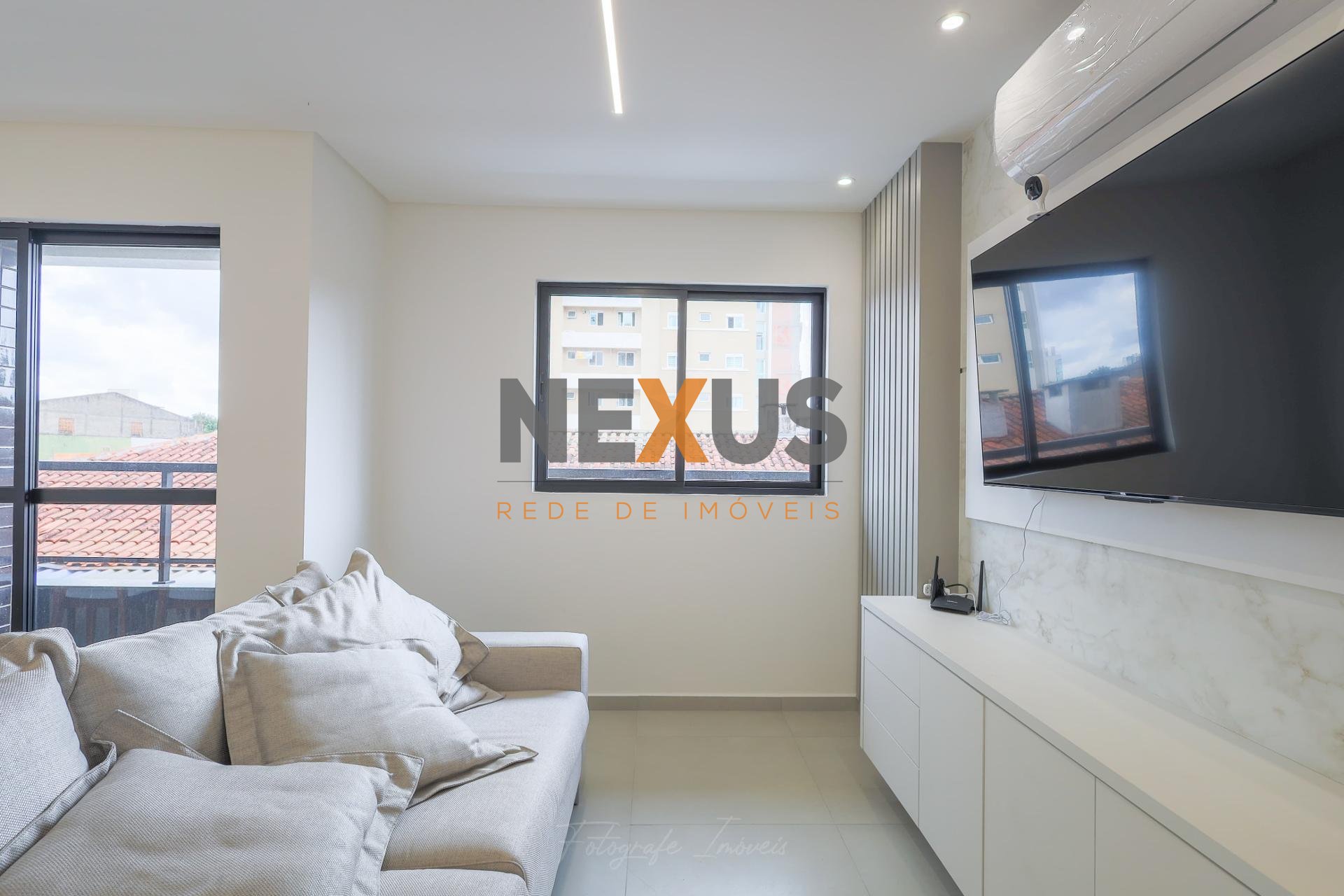 Apartamento com 3 dormitórios à venda, SÃO PEDRO  , SAO JOSE D...