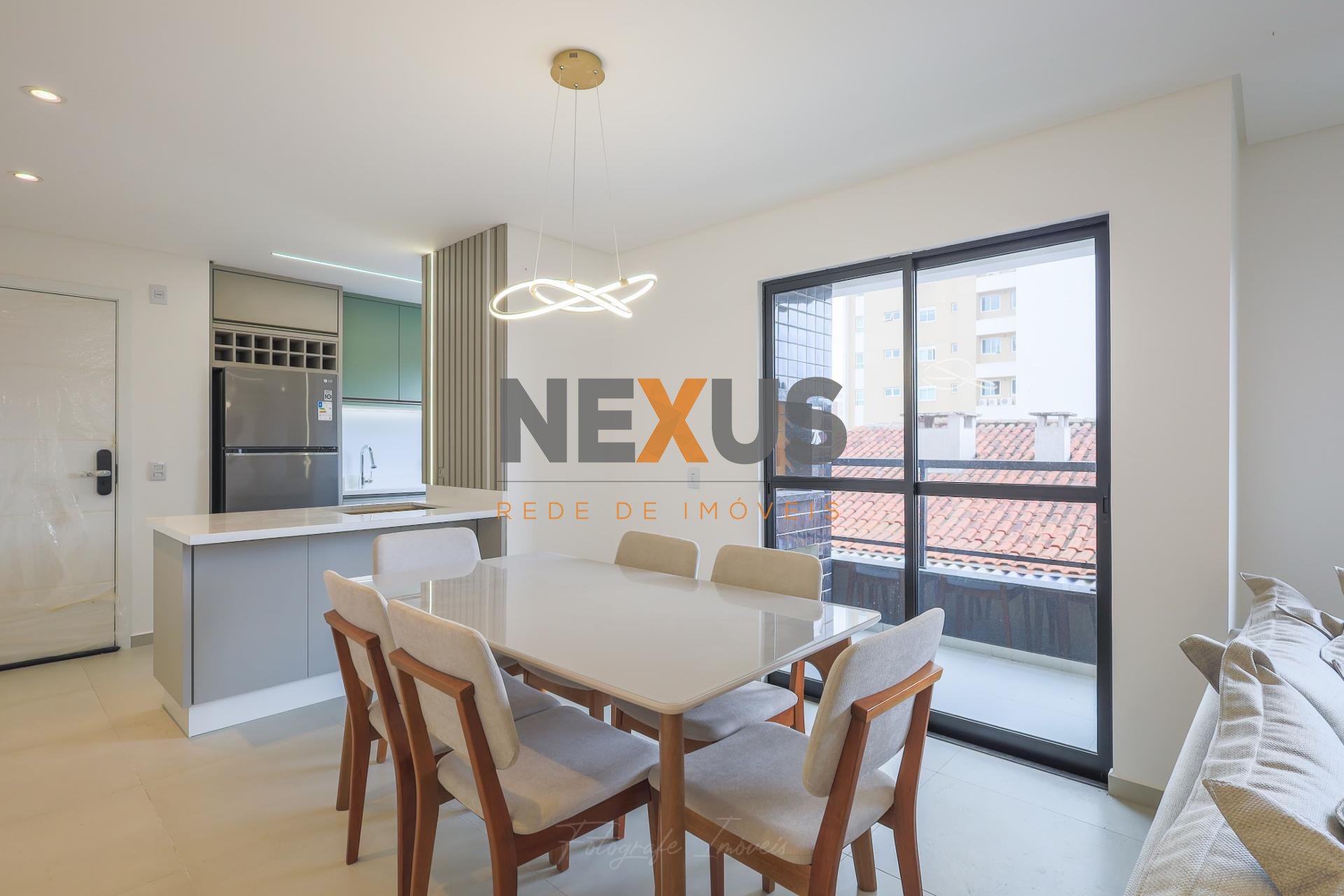 Apartamento com 3 dormitórios à venda, SÃO PEDRO  , SAO JOSE D...