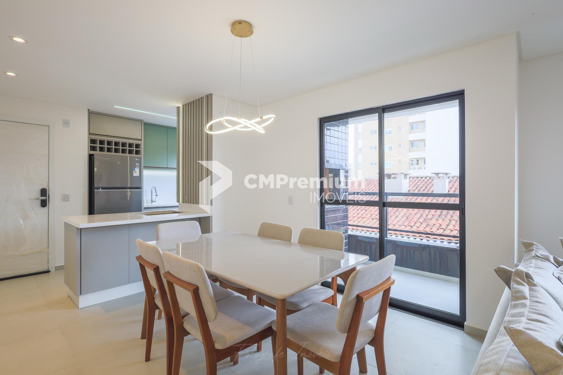 Apartamento com 3 dormitórios à venda, SÃO PEDRO  , SAO JOSE D...