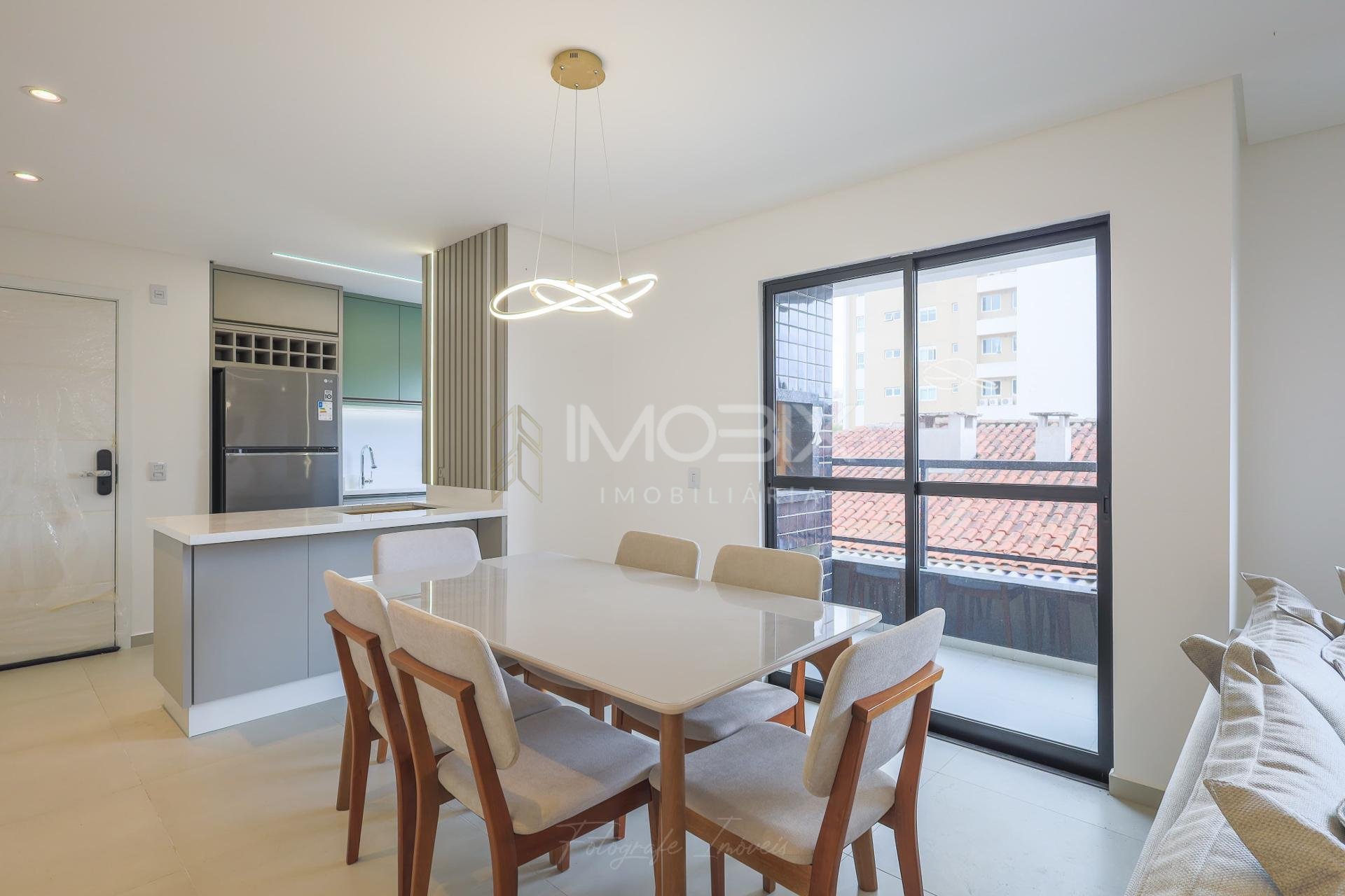 Apartamento com 3 dormitórios à venda, SÃO PEDRO  , SAO JOSE D...