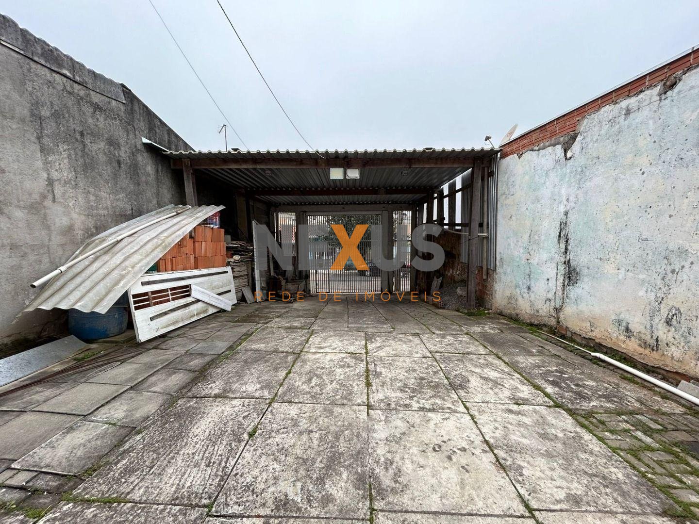 Sobrado com 3 dormitórios à venda, PINHEIRINHO  , CURITIBA - PR