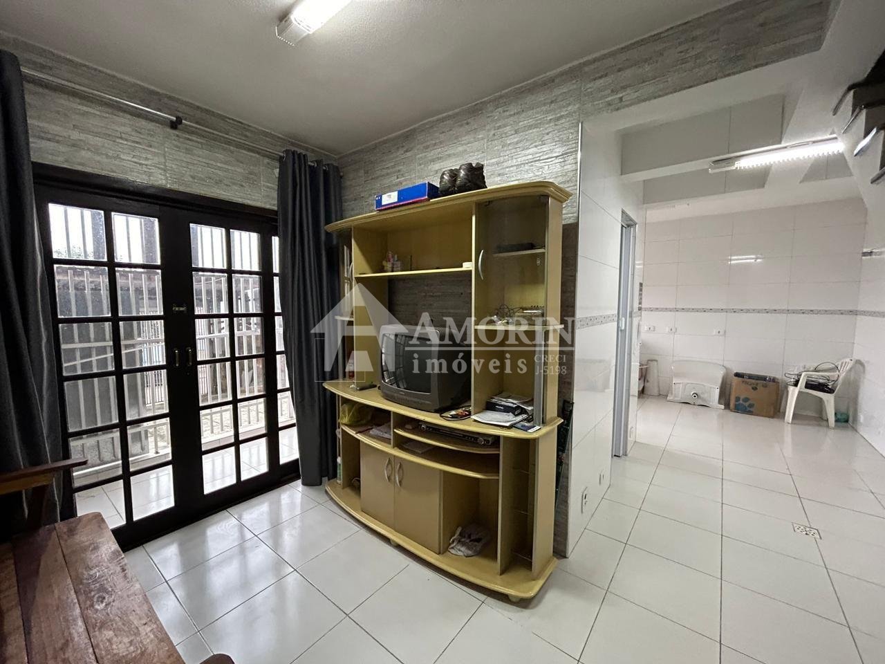 Sobrado com 3 dormitórios à venda, PINHEIRINHO  , CURITIBA - PR